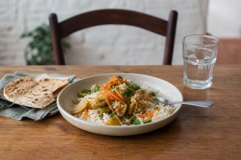 Guide des repas économiques: où et comment manger malin à l’étranger