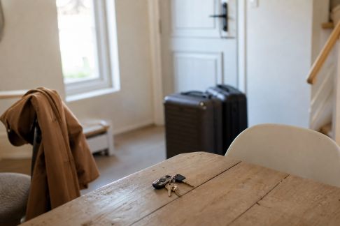 Réussir son premier échange de maison : démarches et conseils