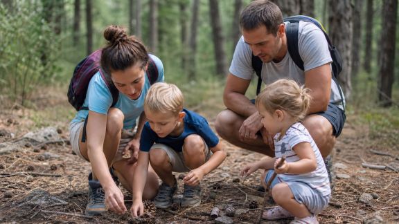 Voyage nature en famille : idées et conseils pour petits aventuriers